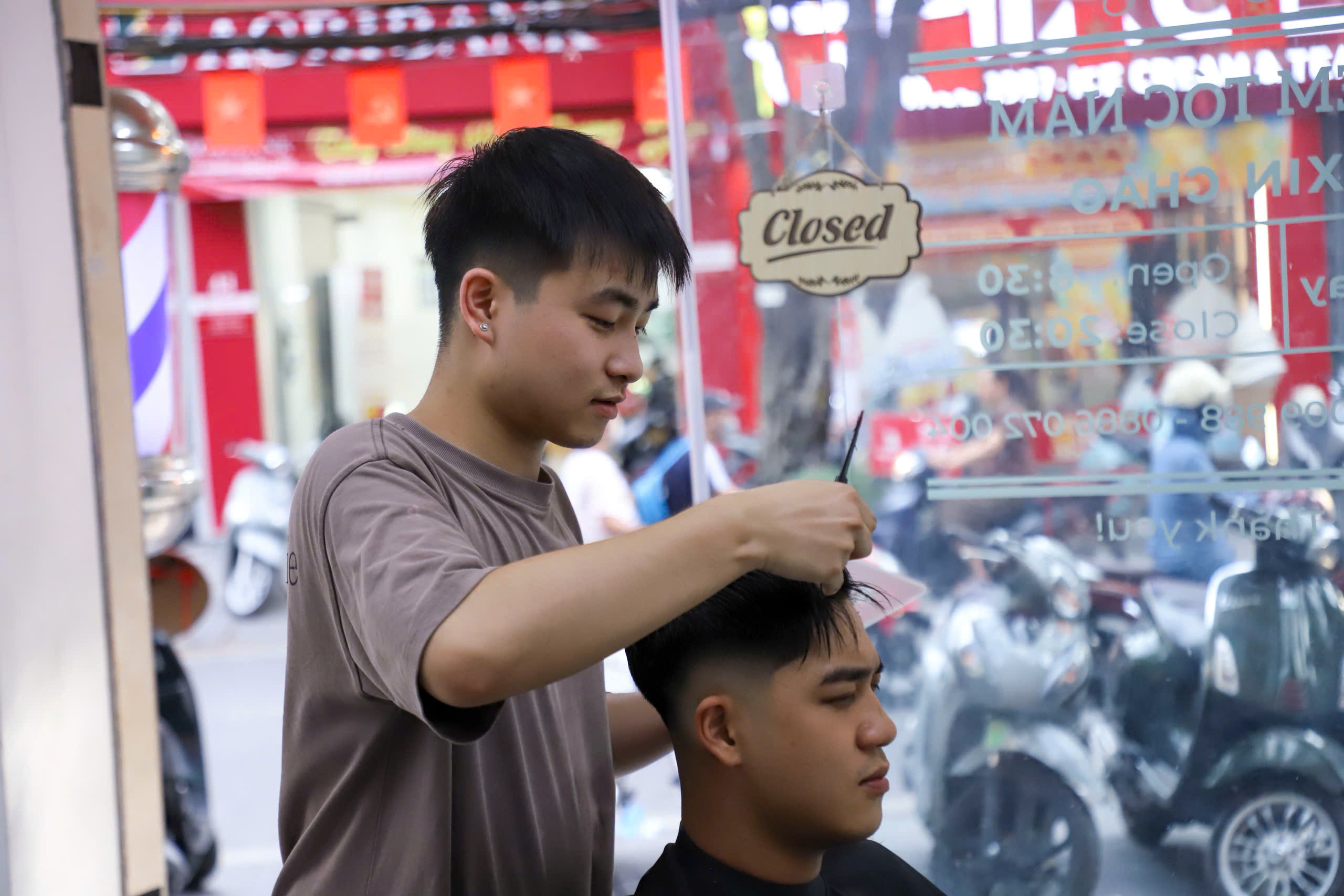 Kiểu tóc mới tại Tuyen Do